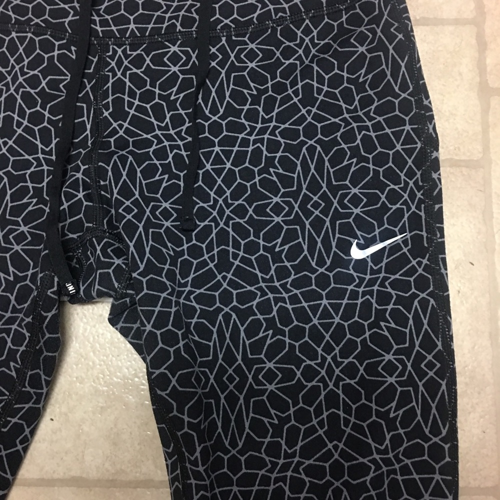 Nike Capri Leggings